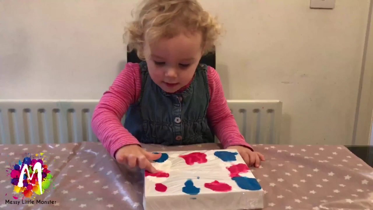 Easy art ideas for kids - NO MESS CLING FILM PAINTING - fun activities for toddler and preschoolers
